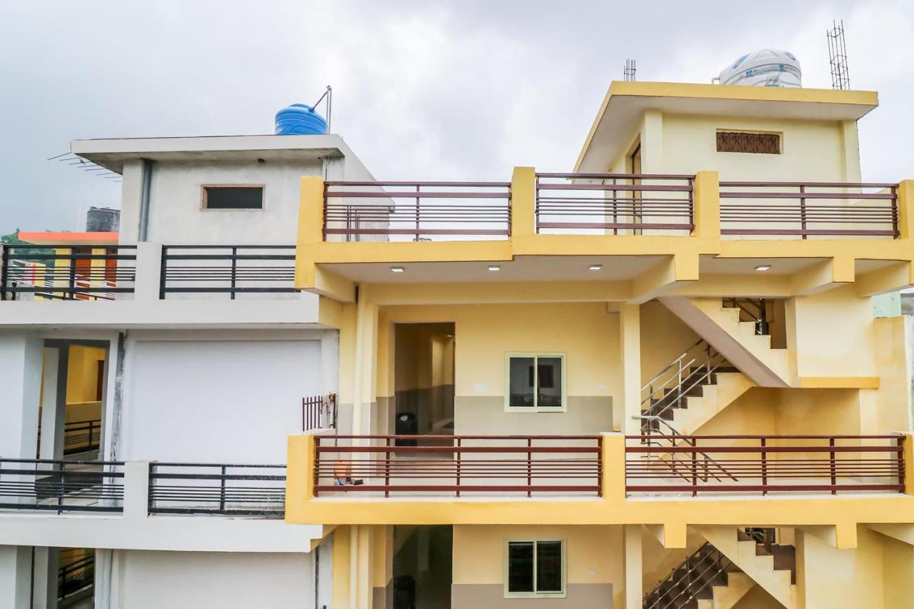 Oyo Hotel Mg Residency Rishikesh Exterior photo